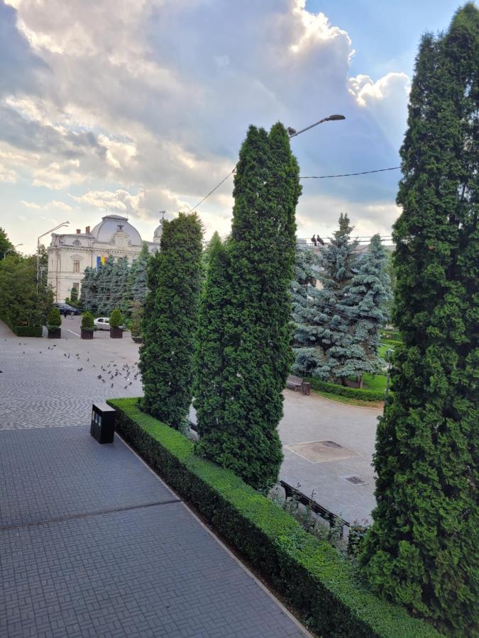 Old Town View Тирговіште Екстер'єр фото